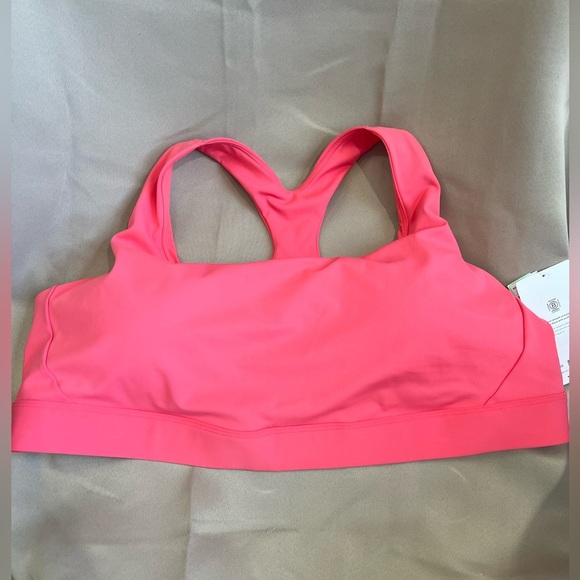 Athleta Ultimate Bra D-DD+ SuperSonic - Picture 1 of 6